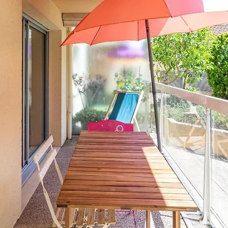 Appartement Plein Centre 5 Min Plage